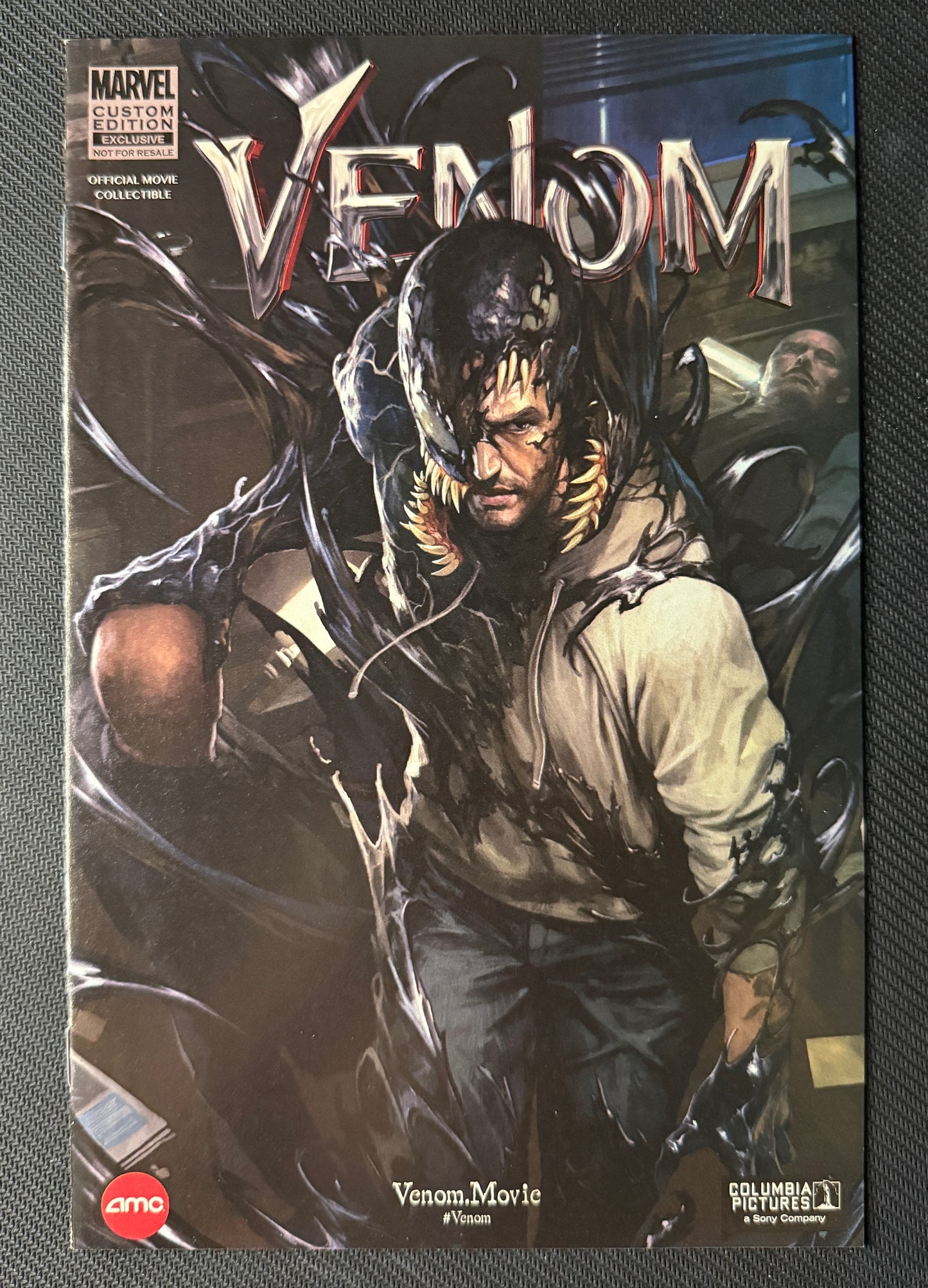 Venom: Official Movie collectible - Marvel Custom Edition