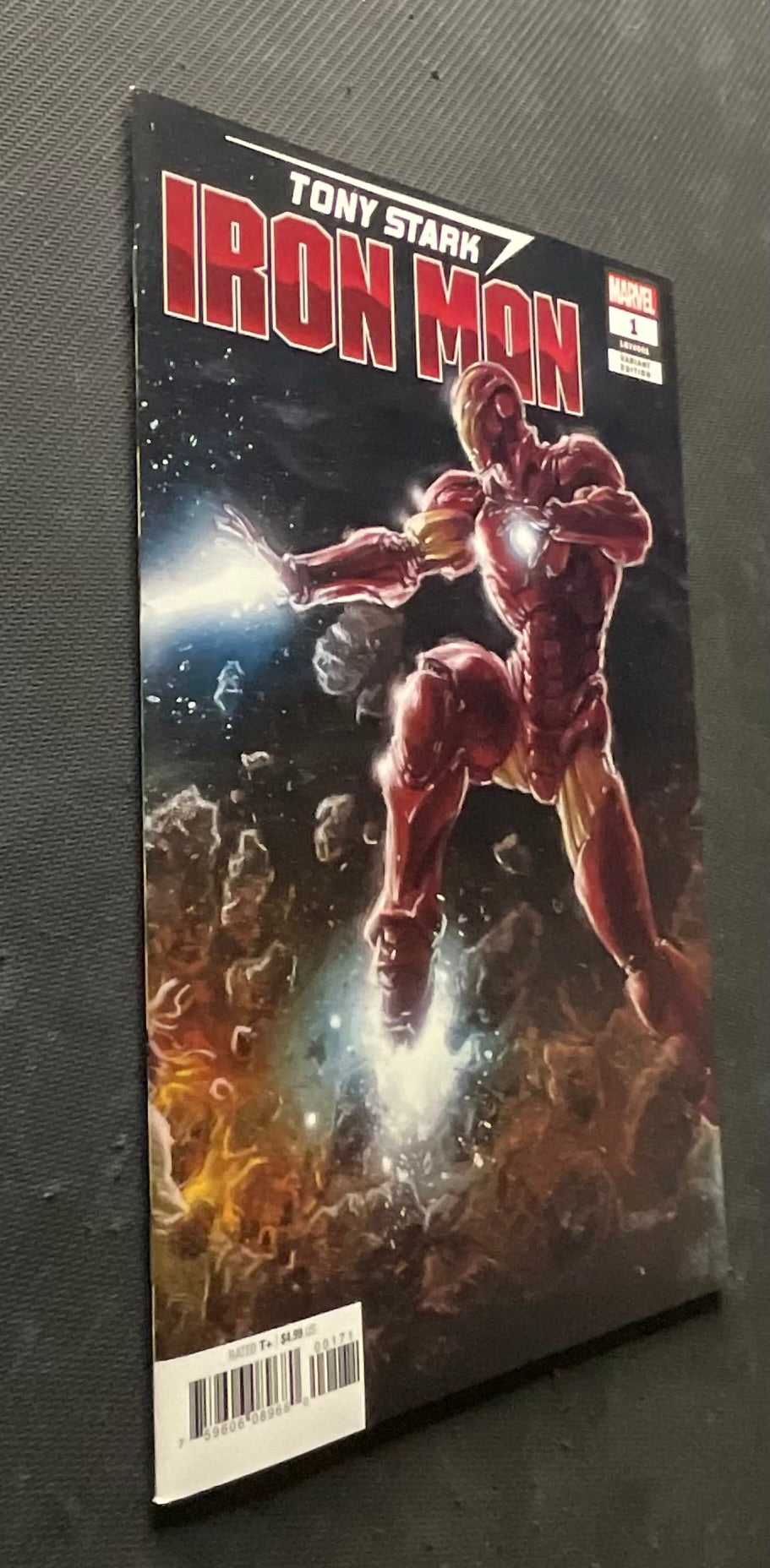 Tony Stark: Iron Man #1 – Loyiso Mkize Variant (Marvel Comics)